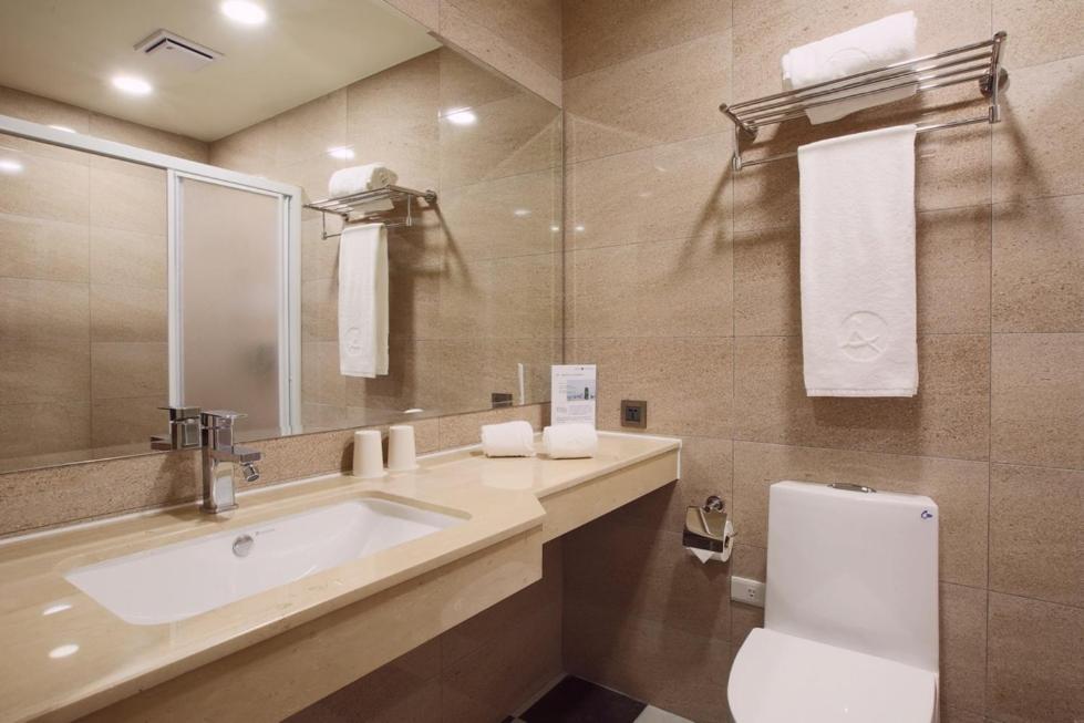 Hotel A Tajnan Kültér fotó